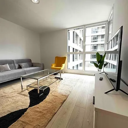 Apartment New Port, Free Parking Ybh2a