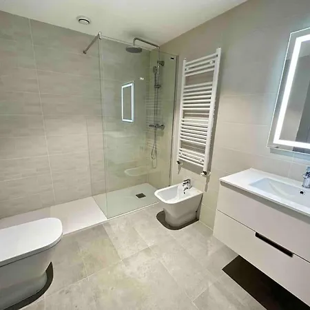 Jacinto Benavente 15, 2a Con Parking Gratis By Ybh Апартаменты Виго